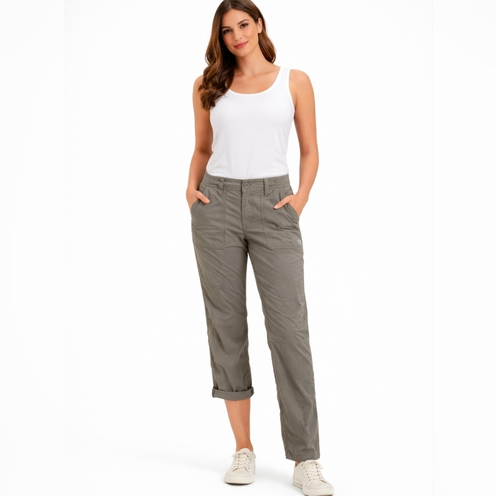 NORTH FACE Roll Up Hiking Pants Nylon Pockets Olive Women's 4 Long NWOT